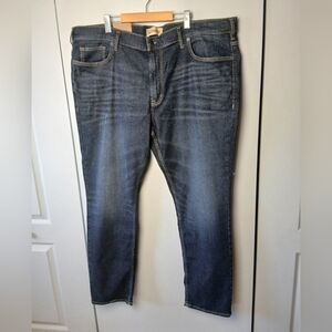 NWT Silver The Athletic Men Jeans Size 46x32 Loose Fit Tapered Leg Dark Blue